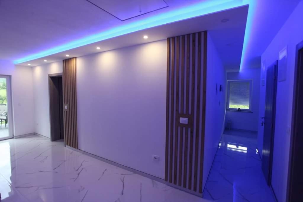 Apartmani Venecia Prozor Ngoại thất bức ảnh