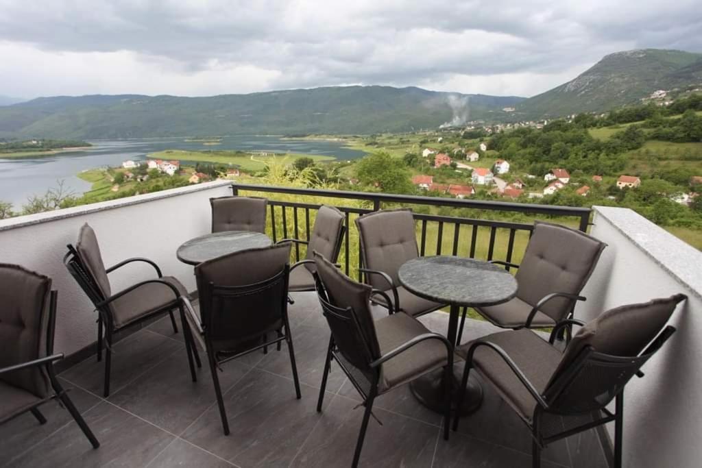 Apartmani Venecia Prozor Ngoại thất bức ảnh