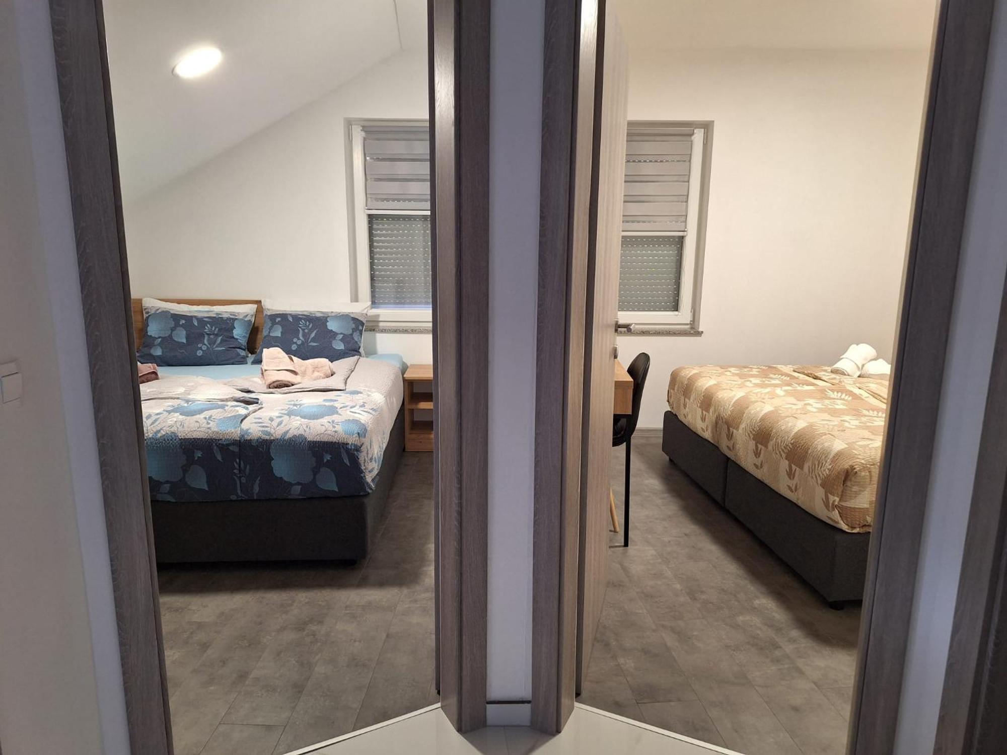 Apartmani Venecia Prozor Ngoại thất bức ảnh